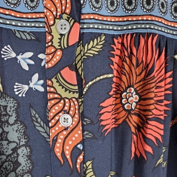 LOFT POP-OVER FLORAL TOP - Picture 3 of 5